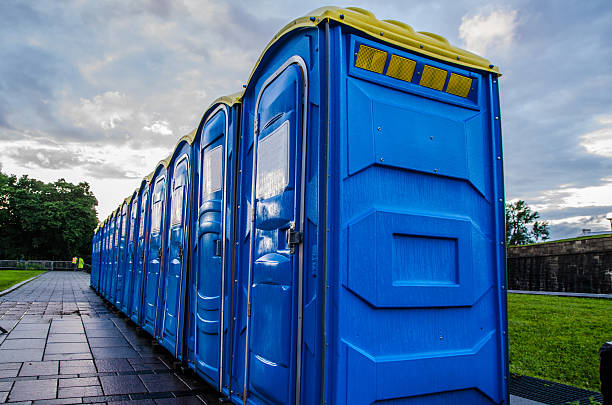 Best Porta potty rental near me  in Pontiac, MI